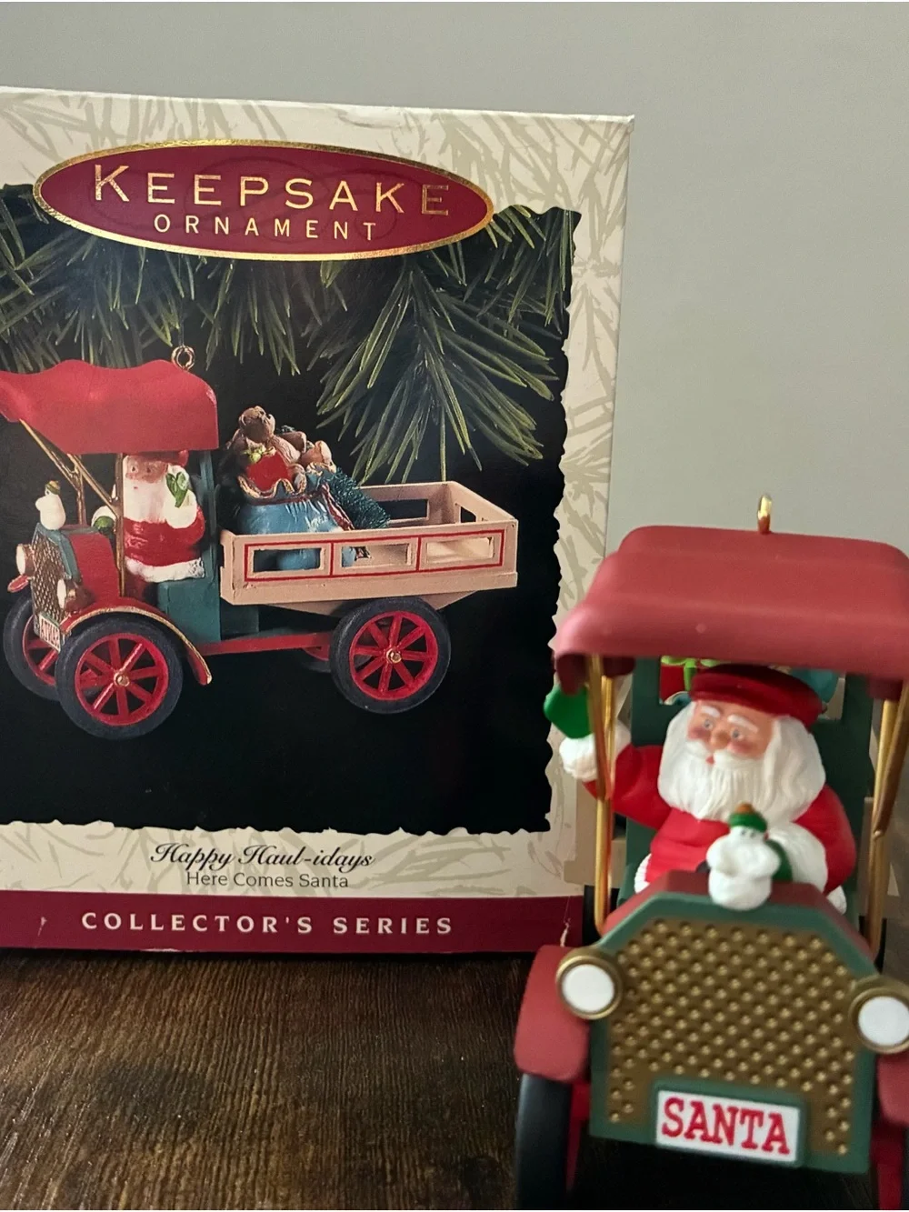 Hallmark 1993 Keepsake Ornament Here Comes Santa Series